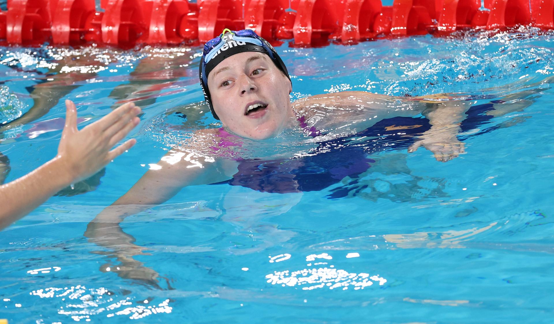 Belgian athlete Roos Vanotterdijk celebrates after winning the semifinals of the Women's 200m medley race at the European Aquatics Championships in Paris, France on Friday 14 August 2026. BELGA PHOTO VIRGINIE LEFOUR