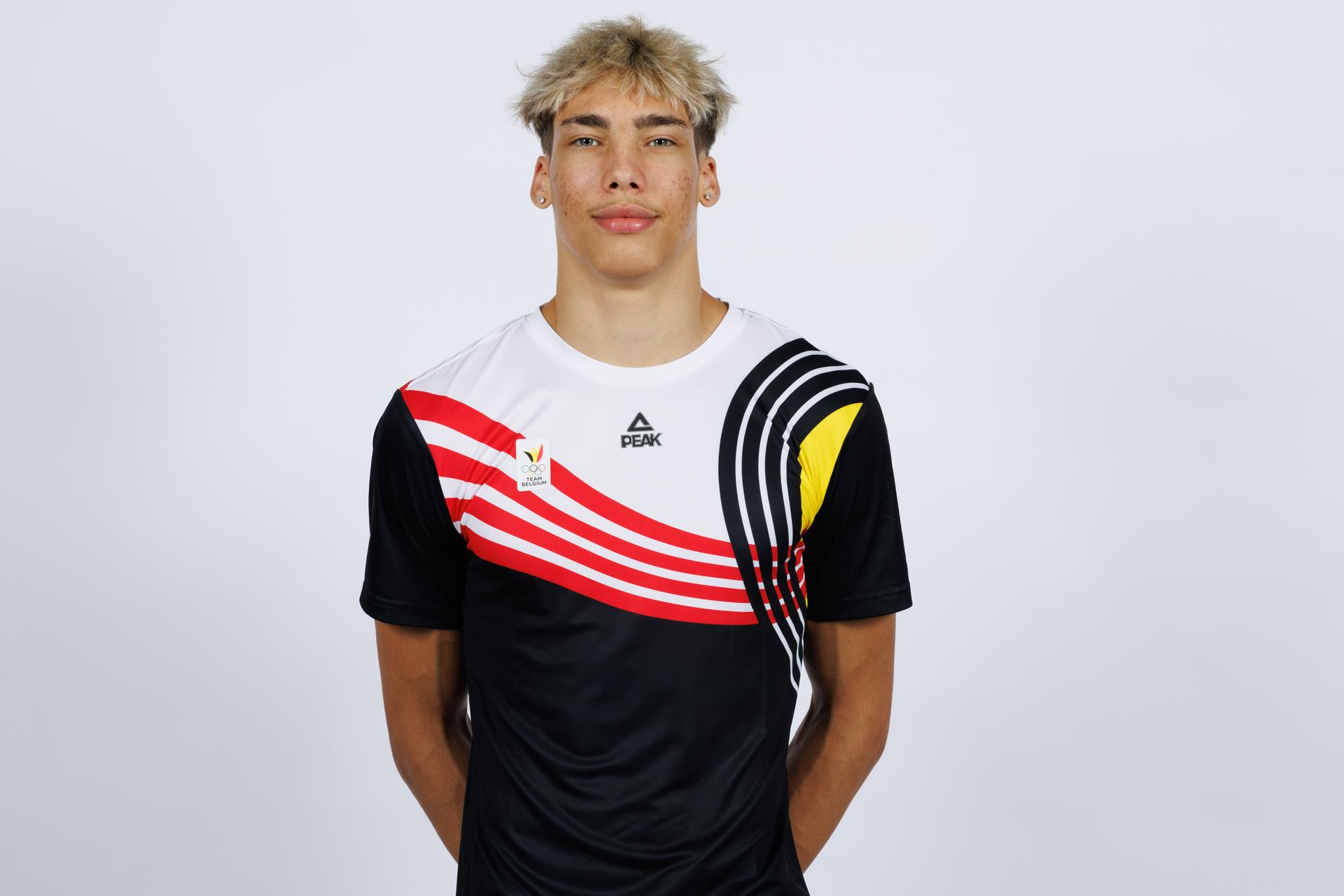 Noe Strypstein poses during a team building of Team Belgium in preparation of the EYOF2025 European Youth Olympics Festival, Tuesday 15 July 2025, in Louvain-La-Neuve. BELGA PHOTO BENOIT DOPPAGNE