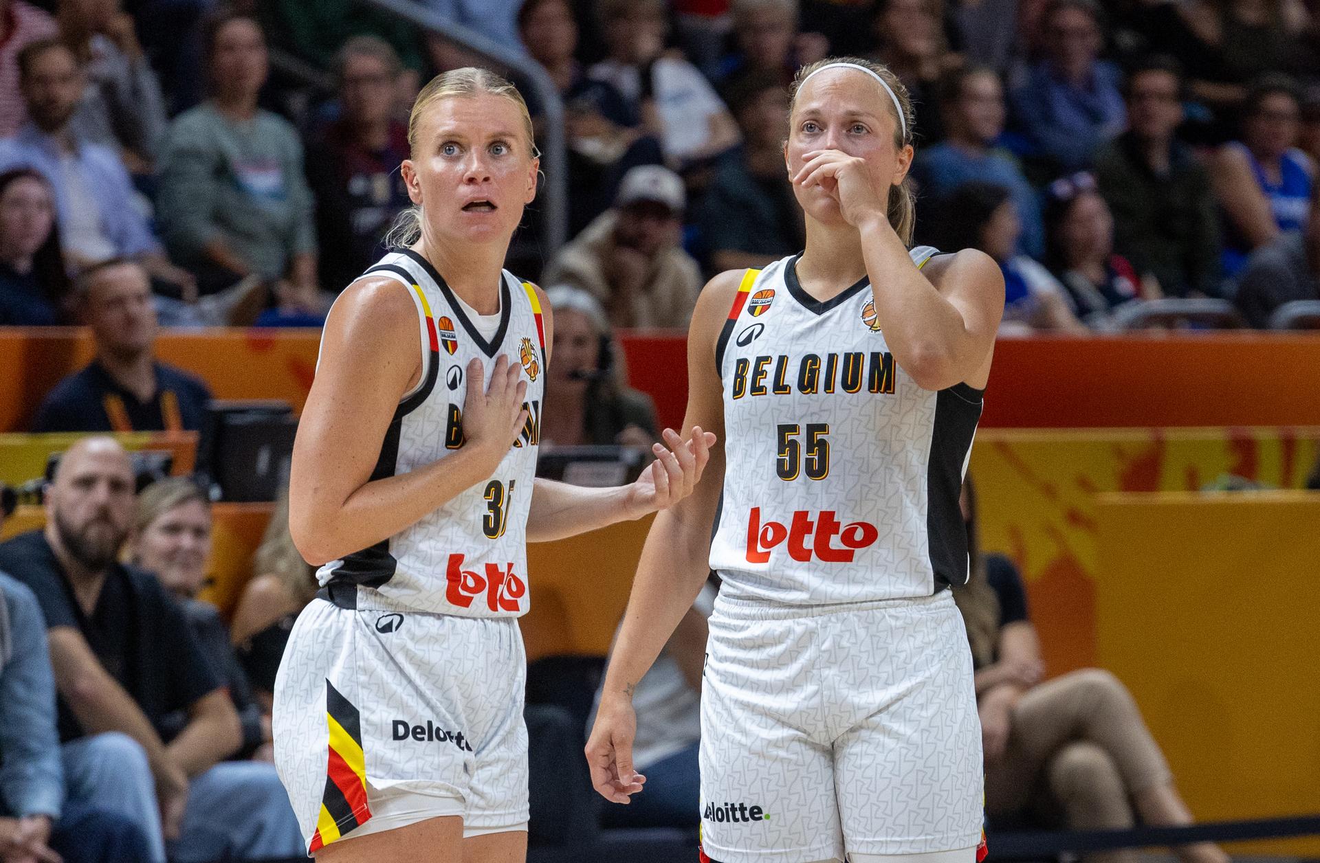 Belgium's Julie Allemand and Belgium's Julie Vanloo look dejected during a basketball game between Germany and Belgium national team Belgian Cats, a quarter final game at the FIBA Women's Basketball World Cup, on Thursday 10 September 2026, in Berlin, Germany. The FIBA Women's Basketball World Cup takes place in Berlin from 4 to 13 September 2026. BELGA PHOTO VIRGINIE LEFOUR