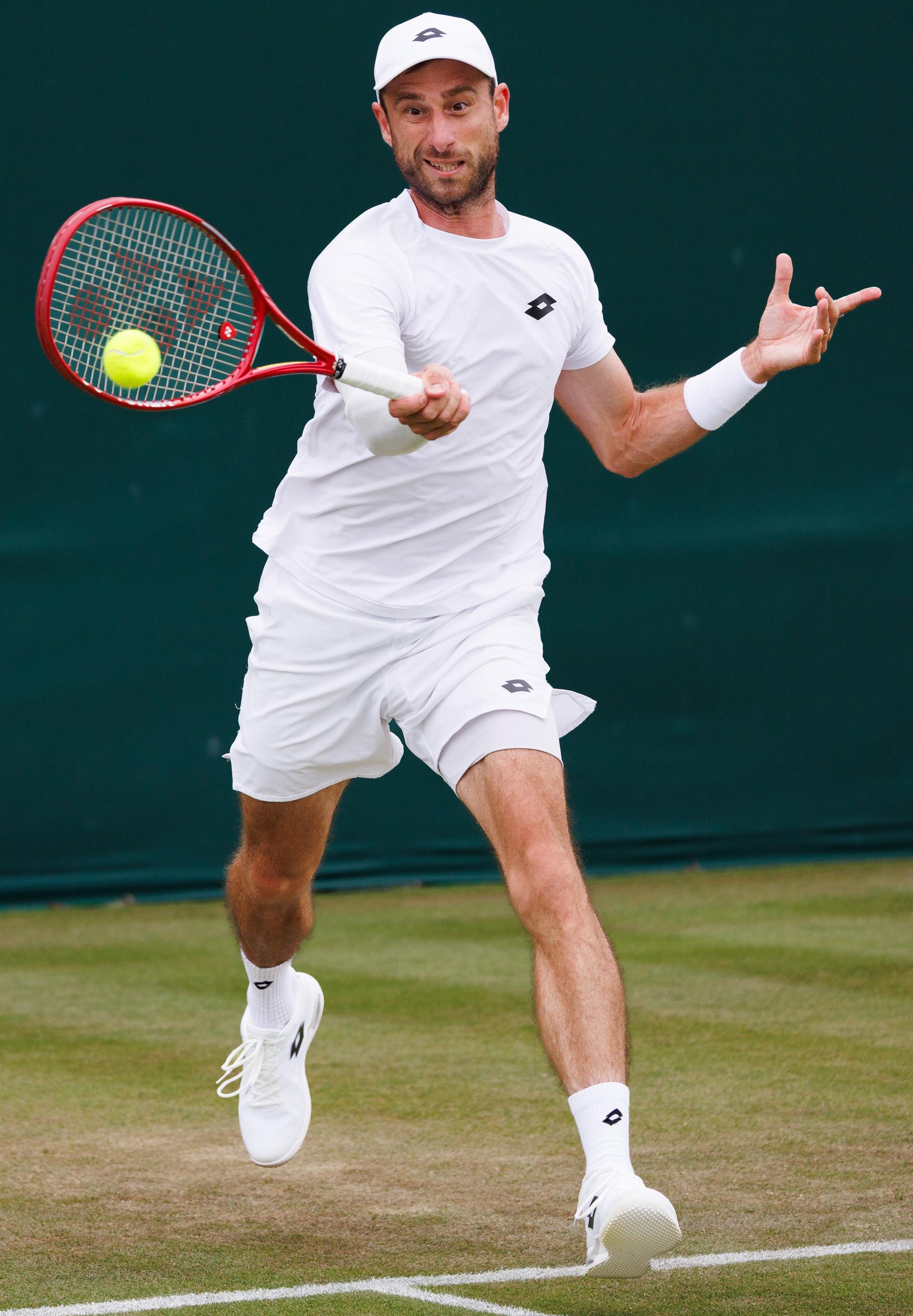 Belgian Sander Gille pictured in action during a doubles tennis match between Argentinian-Spain pair Zeballos - Granollers and Belgian-Dutch pair Gille-Verbeek, in the second round of the Men's doubles at the Wimbledon grand slam tennis tournament in London, Britain, Saturday 04 July 2026. BELGA PHOTO BENOIT DOPPAGNE
