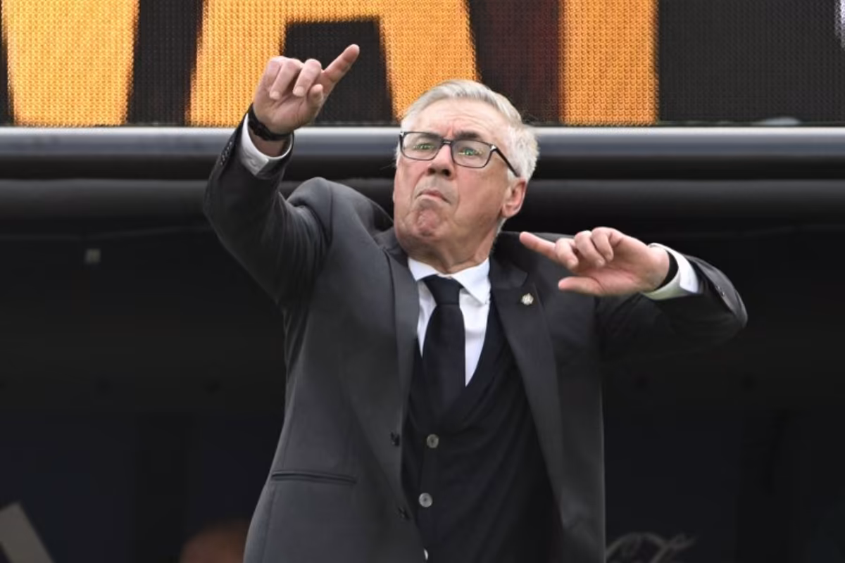 Brazil's Italian head coach Carlo Ancelotti gestures during the 2026 World Cup round of 16 football match between Brazil and Norway at the New York/New Jersey Stadium in East Rutherford on July 5, 2026. Pedro UGARTE / AFP