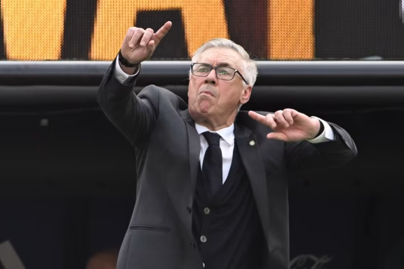 Brazil's Italian head coach Carlo Ancelotti gestures during the 2026 World Cup round of 16 football match between Brazil and Norway at the New York/New Jersey Stadium in East Rutherford on July 5, 2026. Pedro UGARTE / AFP