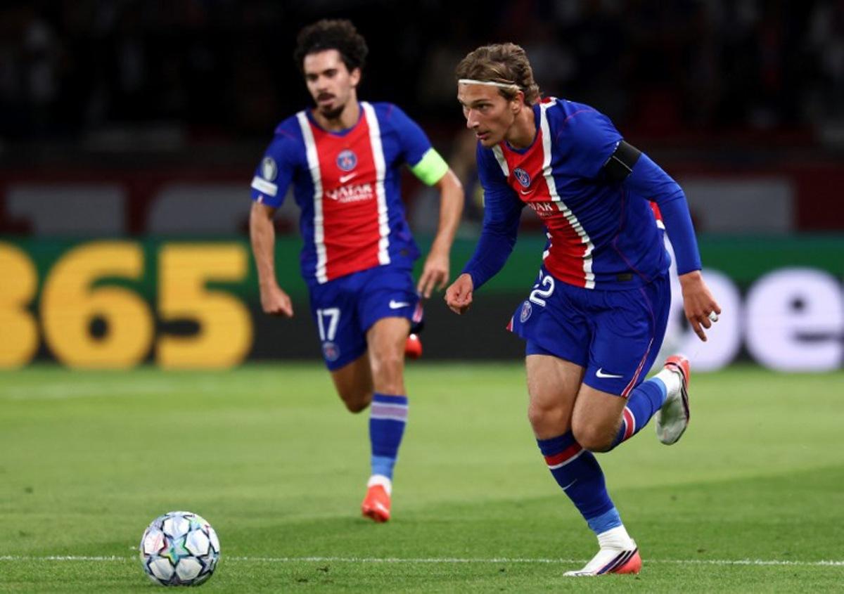PSG's Belgian forward #22 Mika Godts runs with the ball during the UEFA Champions League, league phase, matchday 1, football match between Paris Saint-Germain (PSG) and Slovan Bratislava at the Parc des Princes Stadium in Paris on September 9, 2026. FRANCK FIFE / AFP