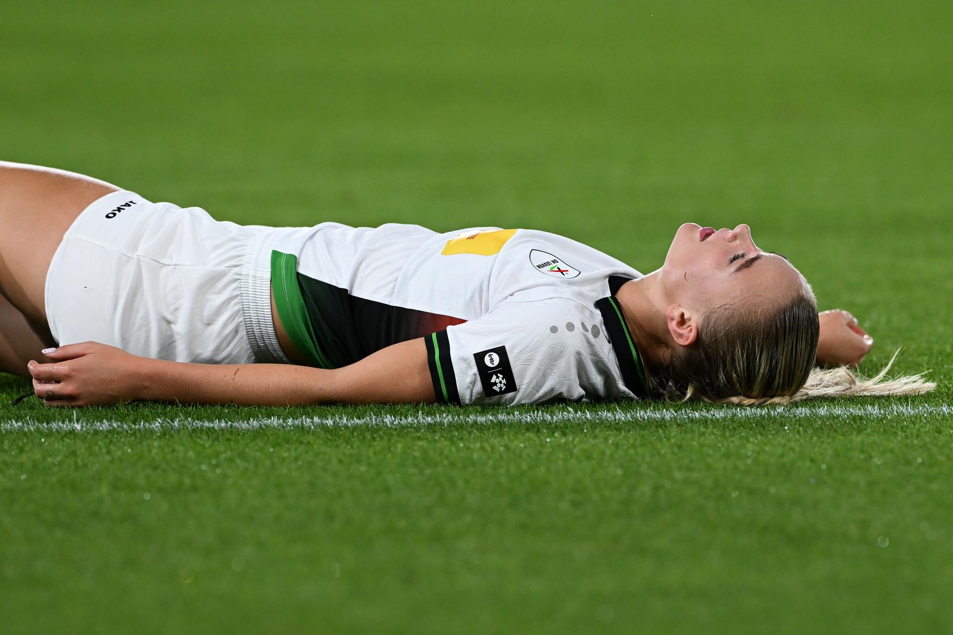 OHL's Isabella Isa Dekker looks dejected during a game between Oud-Heverlee Leuven Women and Poland women team Czarni Sosnowiec, Wednesday 2 September 2026 in Leuven, a return leg in the third round qualification game in the UEFA Women's Champions League. OHL Women won 1-4 the first leg. BELGA PHOTO JILL DELSAUX