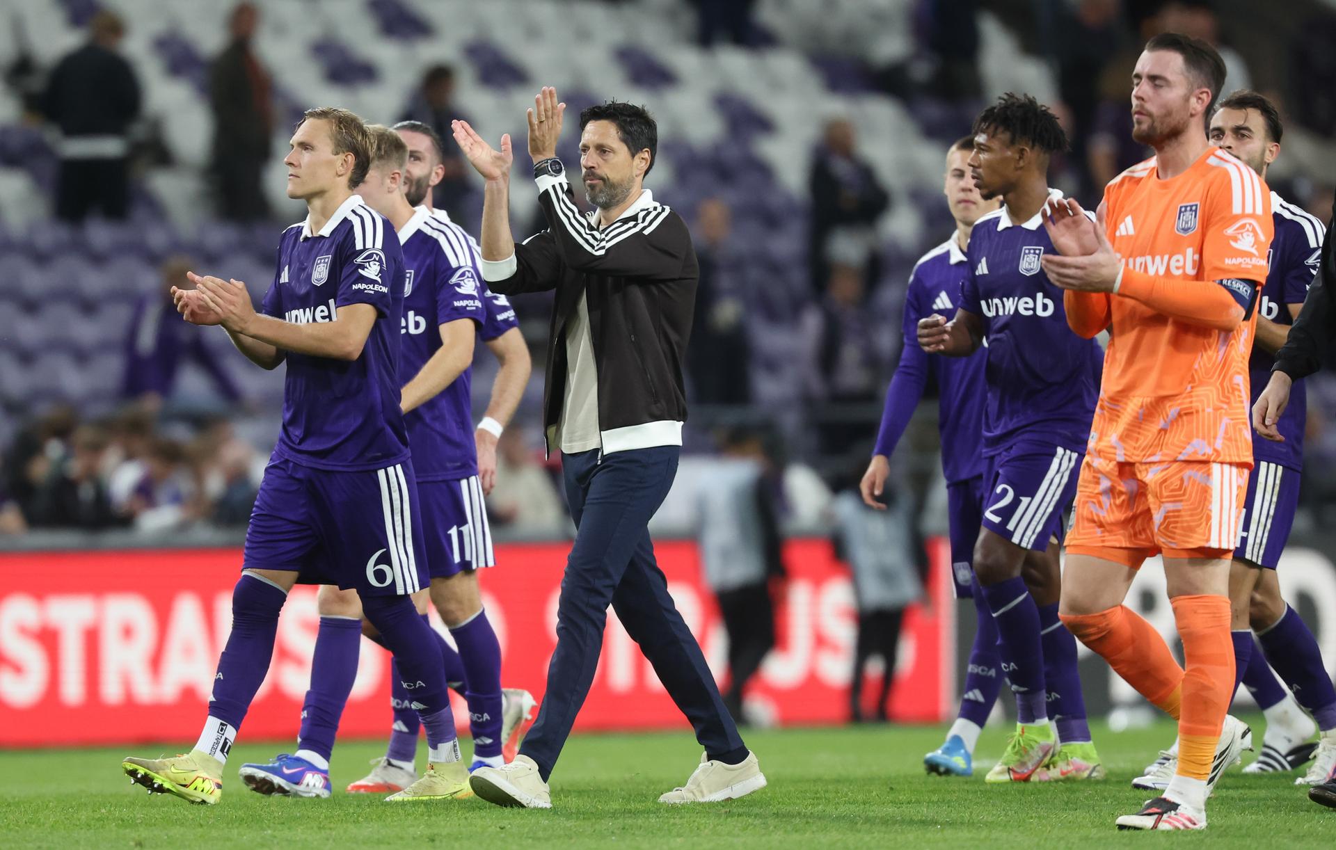Anderlecht's head coach Vitor Bruno pictured after a soccer game between Belgian RSC Anderlecht and French Olympique Lyonnais, Wednesday 16 September 2026 in Brussels, on the first day (out of 8) of the league phase of the UEFA Europa League tournament. BELGA PHOTO VIRGINIE LEFOUR