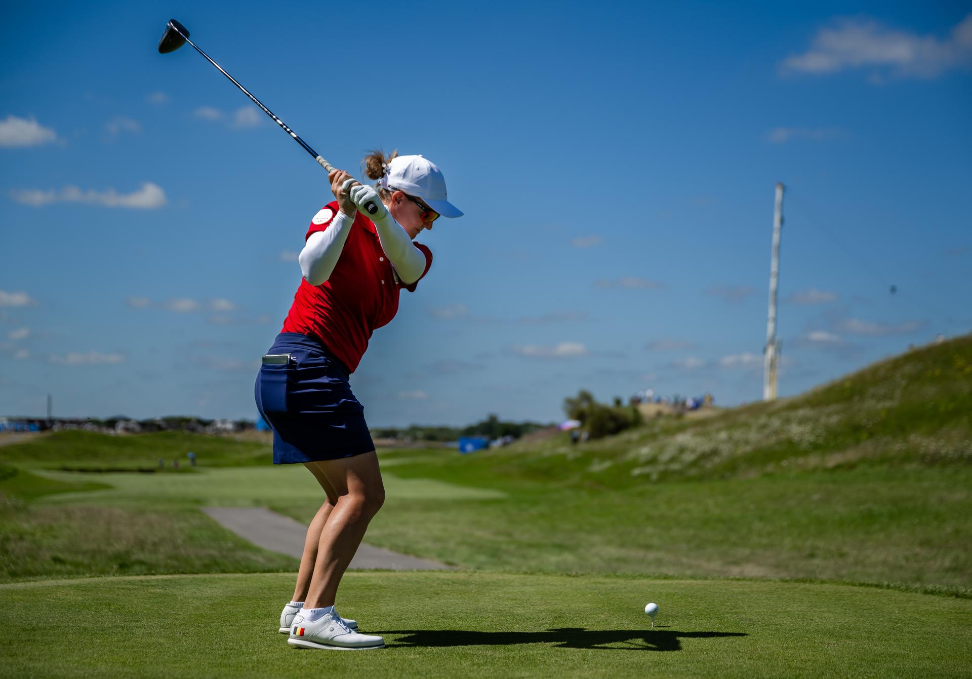 240810 Manon De Roey of Belgium during the final round of the women's individual stroke play golf during day 15 of the Paris 2024 Olympic Games on August 10, 2024 in Paris. Photo: Petter Arvidson / BILDBYRÅN / kod PA / PA0868 golf olympic games olympics os ol olympiska spel olympiske leker paris 2024 paris-os paris-ol bbeng dam grappa33 BENELUX ONLY