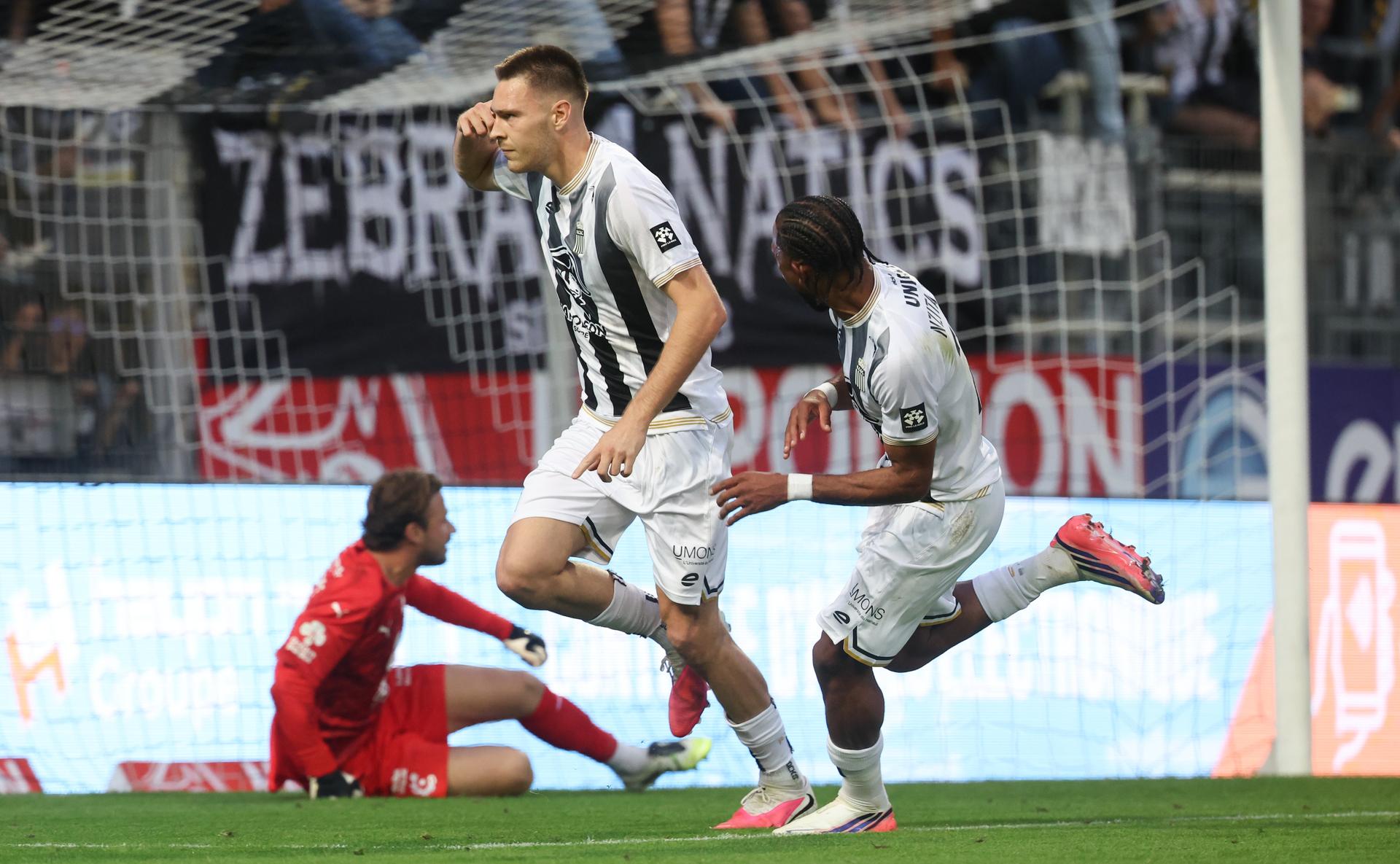 Charleroi's Aurelien Scheidler celebrates after scoring during a soccer match between Sporting Charleroi and Cercle Brugge, Saturday 19 September 2026 in Charleroi, on day 7 of the 2026-2027 'Jupiler Pro League' first division of the Belgian championship. BELGA PHOTO VIRGINIE LEFOUR