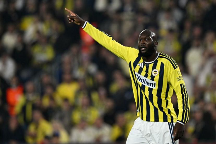 Fenerbahce's Belgian forward #09 Romelu Lukaku reacts during the UEFA Champions League first round day 3 football match between Fenerbahce and Slavia Prague at the Fenerbahce Sukru Saracoglu Spor Kompleksi stadium in Istanbul on October 20, 2026. Ozan KOSE / AFP
