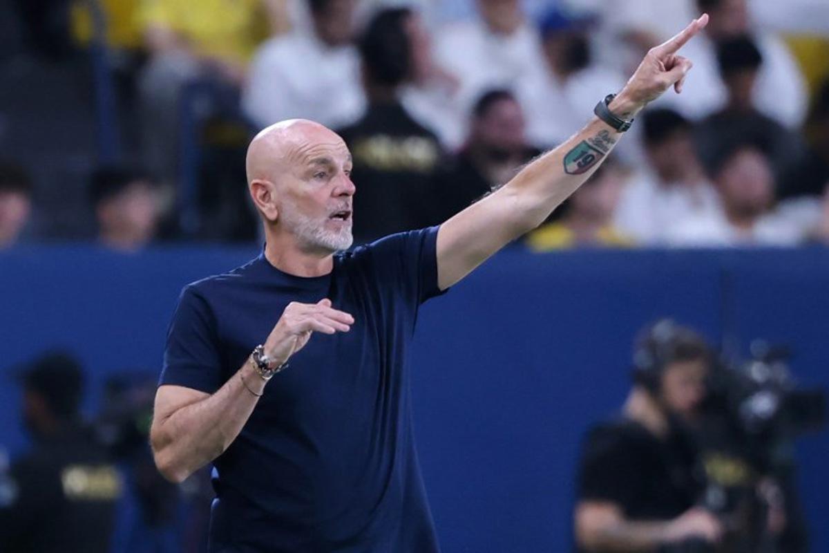 Nassr's Italian coach Stefano Pioli directs his players during the Saudi Pro League football match between Al-Nassr and Al-Ittihad at Al-Awwal Park in Riyadh on May 7, 2025. Fayez NURELDINE / AFP