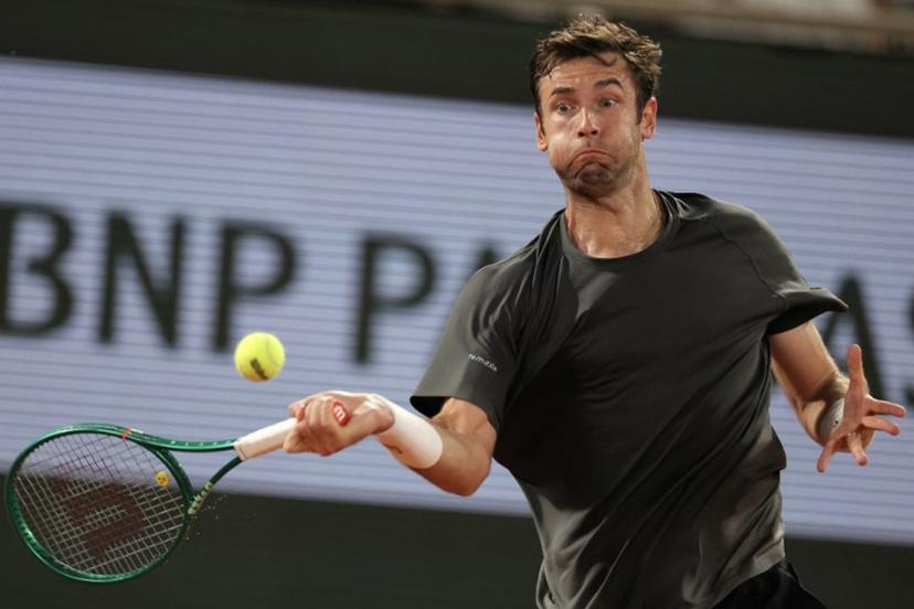 France's Quentin Halys plays a forehand return to Germany's Alexander Zverev during their men's singles match on day 6 of the French Open tennis tournament on Court Philippe-Chatrier at the Roland-Garros Complex in Paris on May 29, 2026. Thomas SAMSON / AFP