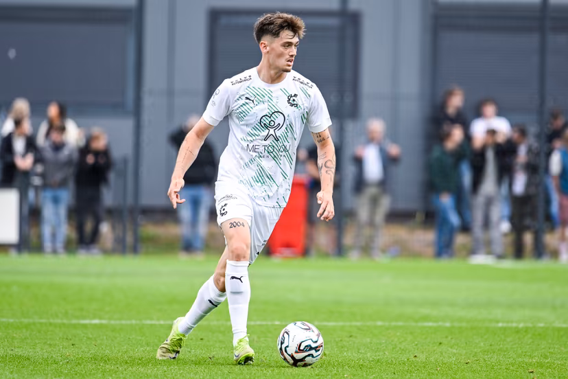 Cercle's Jonas Lietaert pictured in action during a friendly soccer game between Dutch team FC Utrecht and Belgian team Cercle Brugge, Saturday 05 July 2025 Utrecht, Netherlands, in preparation of the upcoming 2025-2026 season. BELGA PHOTO TOM GOYVAERTS