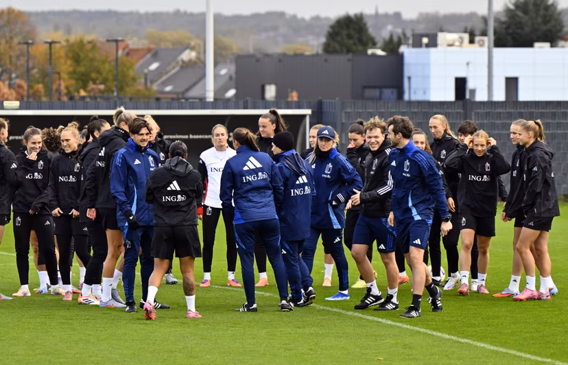 Belgium's head coach Elisabet Gunnarsdottir pictured during a training session of Belgium's national women's team the Red Flames ahead of Nations League soccer games against Ireland, the return leg in the Promotion/relegation play-off, on Monday 27 October 2025 in Tubize. Flames lost 4-2 the first leg. BELGA PHOTO ERIC LALMAND