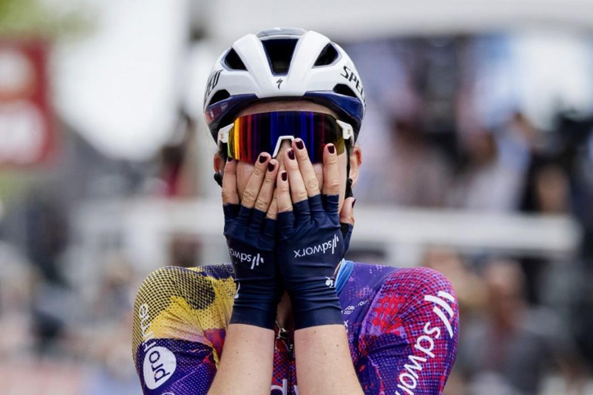 Dutch Mischa Bredewold of SD Worx-Protime celebrates after winning the 2025 Amstel Gold Race for women in Valkenburg on April 20, 2025. Marcel van Hoorn / ANP / AFP