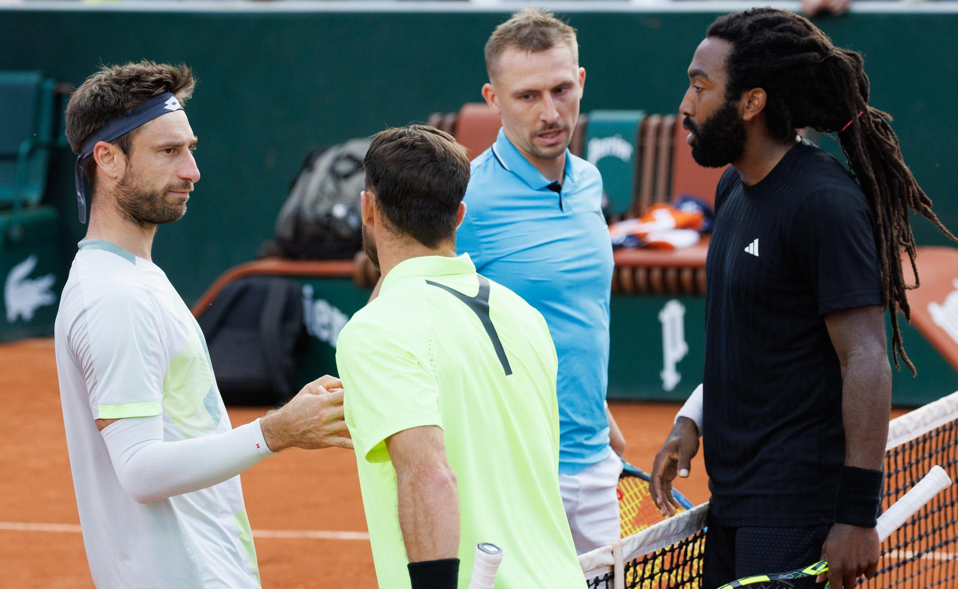 Belgian Sander Gille and Polish Jan Zielinski pictured after a doubles tennis match between Belgian-Polish pair Gille-Zielinski and American pair Harrison-King, in the first round of the men's doubles at the Roland Garros Grand Slam tennis tournament, Wednesday 28 May 2025 in Paris, France. The 2025 edition of Roland Garros takes place from May 24th to June 8th 2025. BELGA PHOTO BENOIT DOPPAGNE