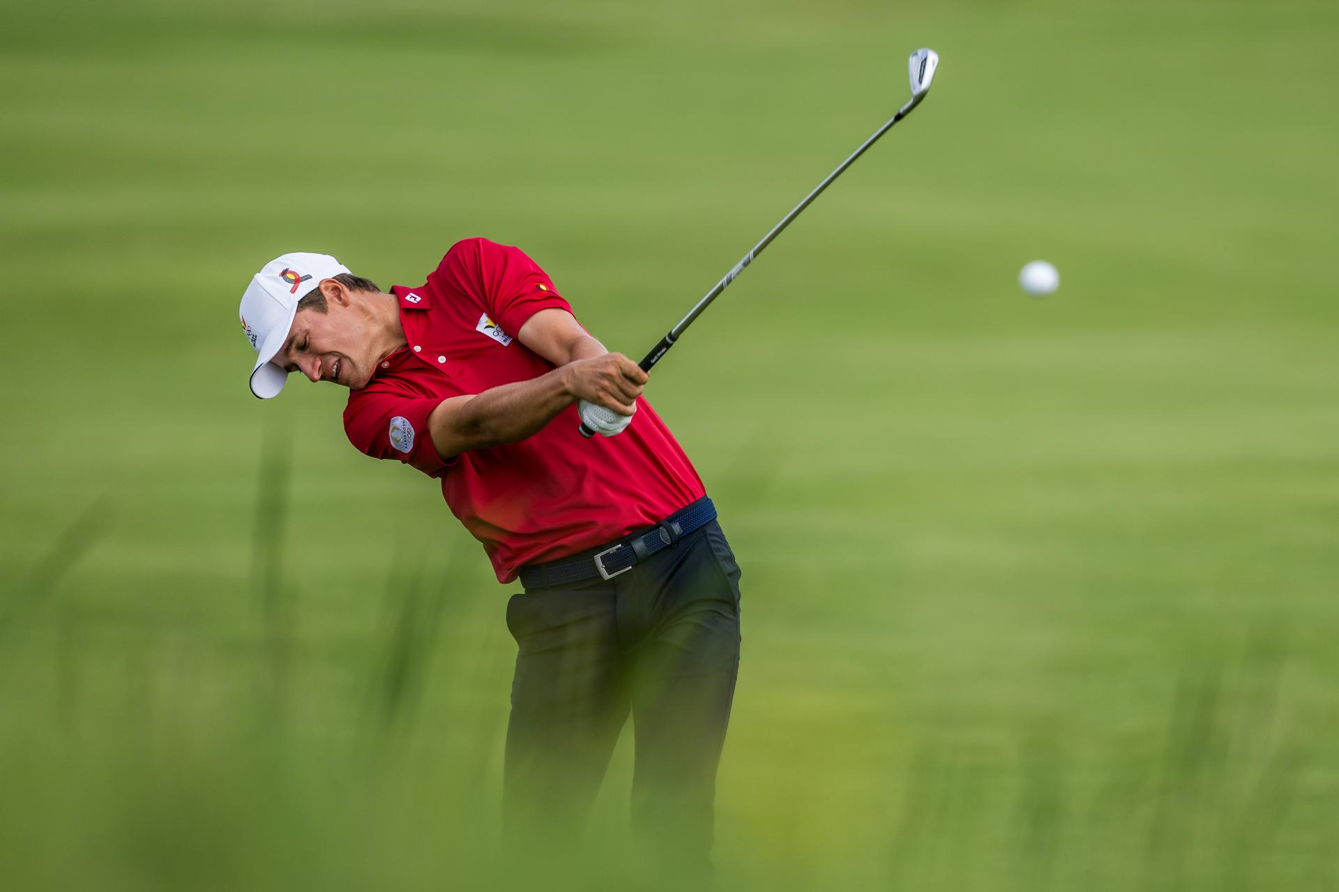 240804 Adrien Dumont de Chassart of Belgium during the final round of the men's individual stroke play golf during day 9 of the Paris 2024 Olympic Games on August 4, 2024 in Paris. Photo: Petter Arvidson / BILDBYRÅN / kod PA / PA0861 golf olympic games olympics os ol olympiska spel olympiske leker paris 2024 paris-os paris-ol bbeng sweden sverige grappa33 BENELUX ONLY