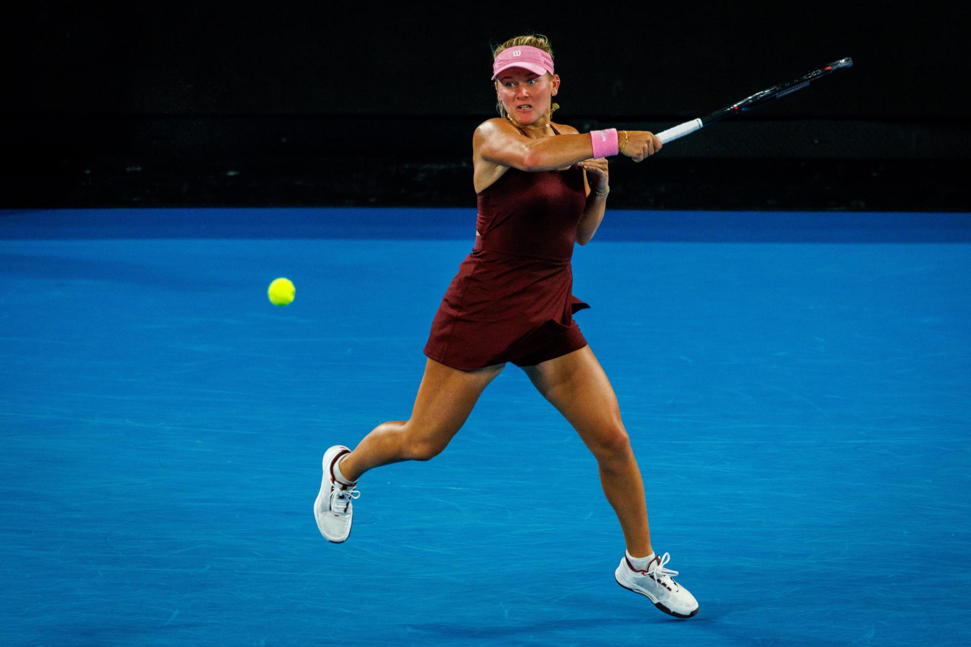 US Peyton Stearns pictured in action during a tennis match between US pair Baptiste/Stearns and Belgian/ Chinese pair Mertens/Zhang, in the 1/8 final of the women doubles at the Australian Open, in Melbourne Park, Melbourne on Tuesday 27 January 2026. BELGA PHOTO PATRICK HAMILTON --- BENELUX ONLY ---