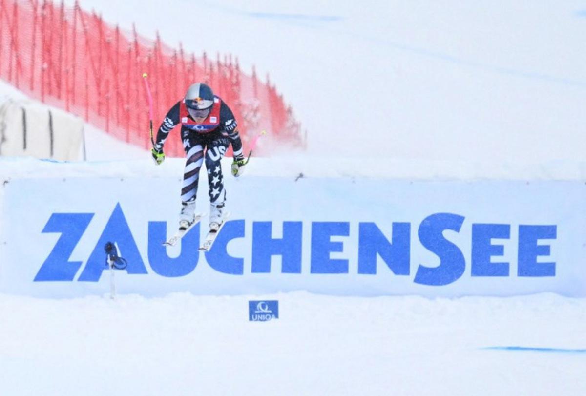 US' Lindsey Vonn crosses the finish line to win the Women's Downhill event of the FIS Alpine Ski World Cup in Altenmarkt Zauchensee, Austria, on January 10, 2026. BARBARA GINDL / APA / AFP