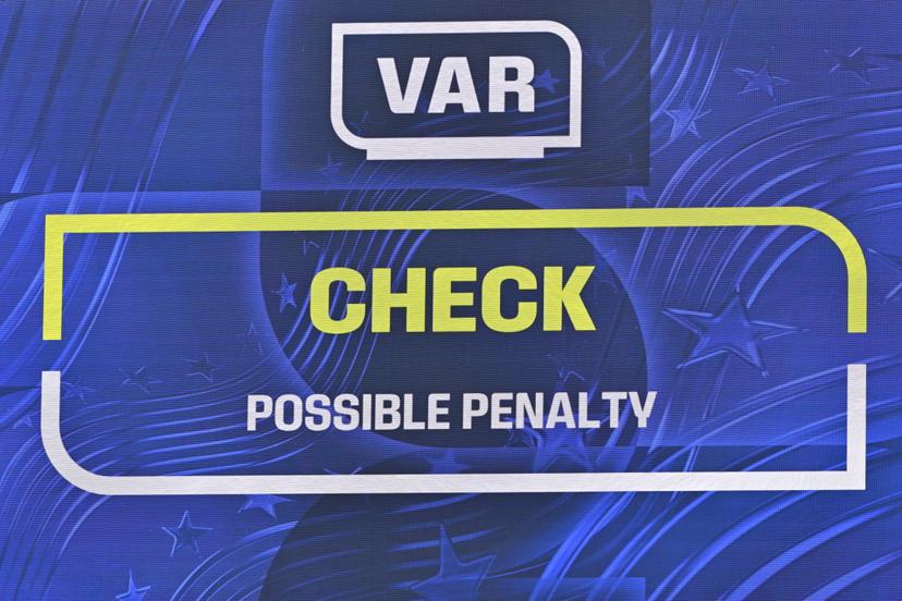 A possible penalty VAR check pictured on the screen during a soccer game between Belgian national team Red Devils and Senegal, on Wednesday 01 July 2026, at the Seattle Field, in Seattle, a 1/16 finals game in the FIFA World Cup 2026. BELGA PHOTO DIRK WAEM