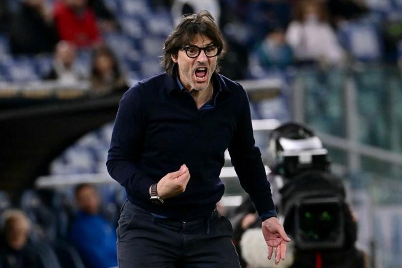 Torino's Italian head coach Paolo Vanoli gestures from the technical area during the Italian Serie A football match between Lazio and Torino at the Olympic Stadium in Rome on March 31, 2025. Filippo MONTEFORTE / AFP