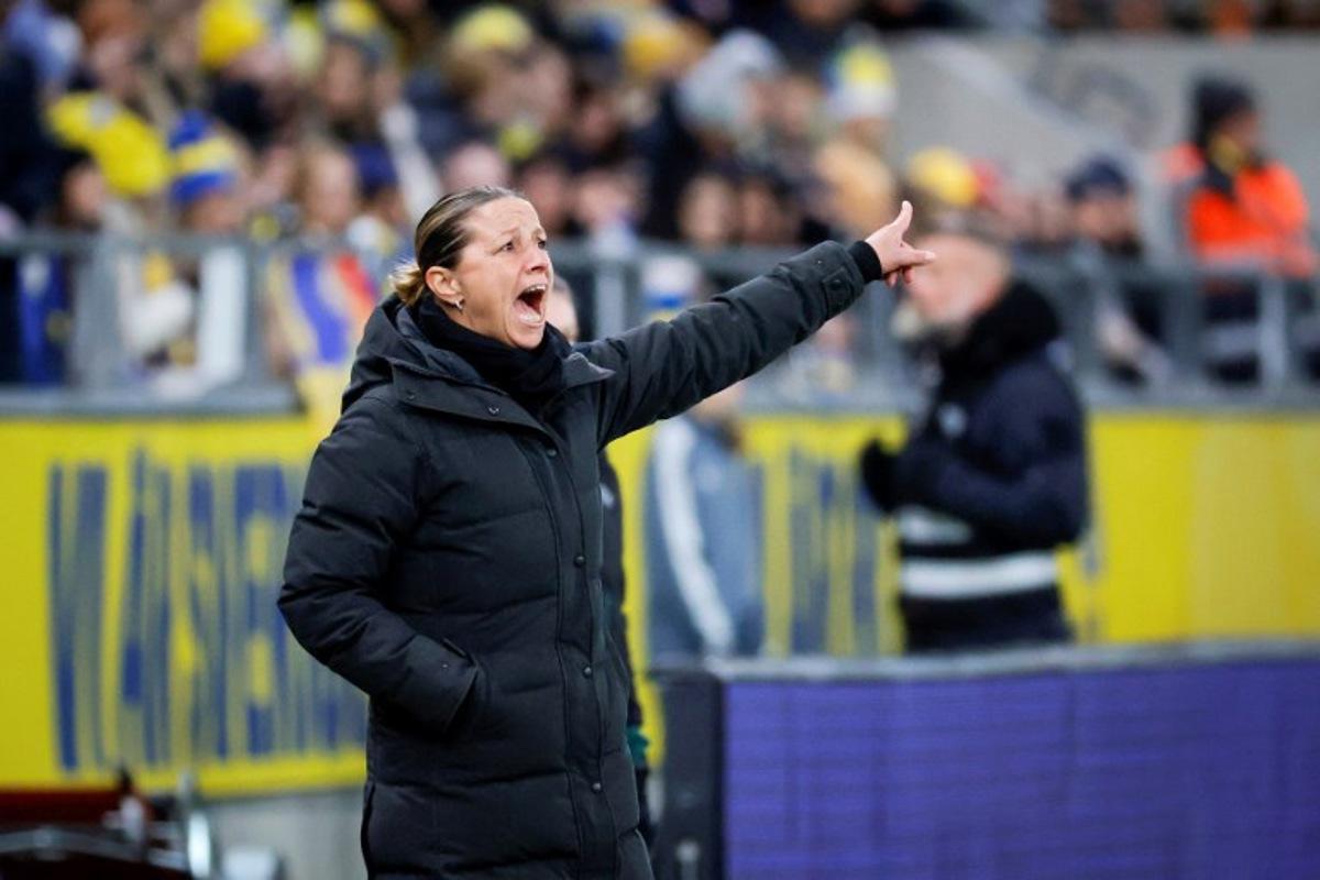Switzerland's German head coach Inka Grings gestures on the sidelines during the UEFA Women's Nations League group A4 football match Sweden vs Switzerland in Gothenburg, Sweden, on October 27, 2023. Adam IHSE / TT NEWS AGENCY / AFP