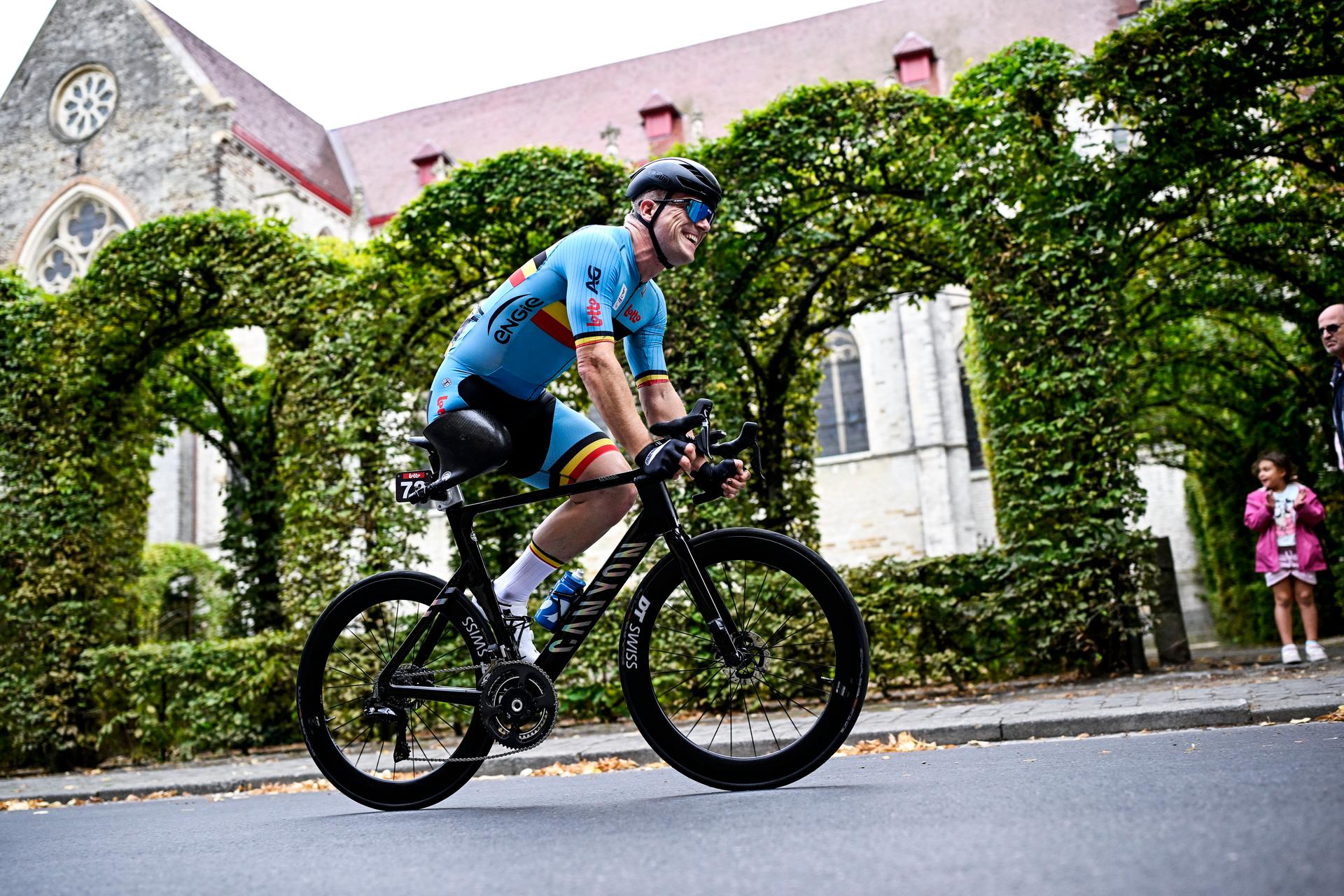 Belgium Ewoud Vromant (MC2) pictured in action during the UCI Para-cycling Road World Championships, Sunday 31 August 2025, in Ronse. The UCI Para-Cycling Road World Championships take place from 28 to 31 Augustus in Ronse. BELGA PHOTO JASPER JACOBS