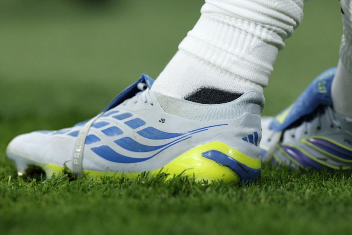 This picture shows a close-up of Real Madrid's English midfielder #05 Jude Bellingham's shoes during the Spanish league football match between Real Madrid CF and Real Oviedo at Santiago Bernabeu Stadium in Madrid on May 14, 2026. Oscar DEL POZO / AFP