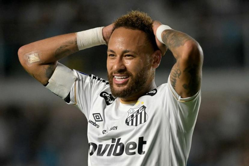Santos' forward #10 Neymar reacts during the second leg of the Copa Sudamericana knockout round play-off football match between Brazil's Santos and Venezuela's Universidad Central at the Urbano Caldeira stadium, in Santos, state of Sao Paulo, Brazil, on July 28, 2026. NELSON ALMEIDA / AFP