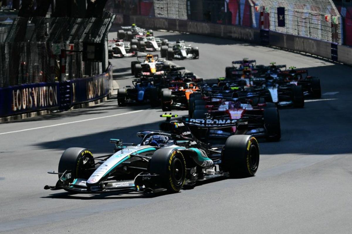 Mercedes' Italian driver Kimi Antonelli (C) leads the start during Monaco Formula 1 Grand Prix at the Monaco street circuit in Monaco, ahead of the, on June 7, 2026. Andrej ISAKOVIC / AFP