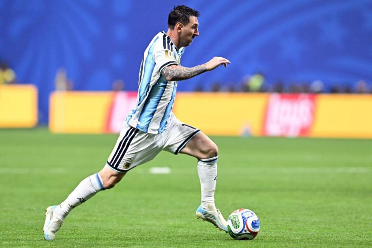 Argentina's forward #10 Lionel Messi controls the ball during the 2026 World Cup round of 16 football match between Argentina and Egypt at Atlanta Stadium in Atlanta on July 7, 2026. ROBERTO SCHMIDT / AFP