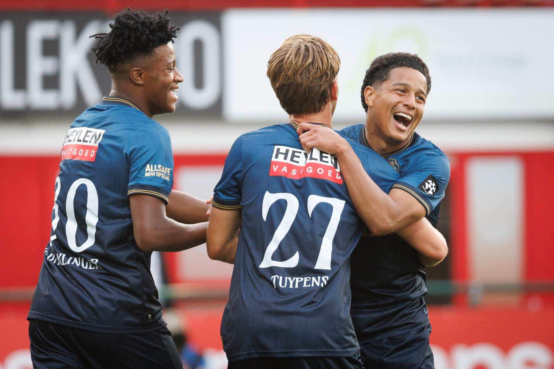 Antwerp's Anthony Valencia celebrates after scoring during a soccer match between KV Kortrijk and Royal Antwerp FC, Saturday 15 August 2026 in Kortrijk, on day 2 of the 2026-2027 'Jupiler Pro League' first division of the Belgian championship. BELGA PHOTO KURT DESPLENTER
