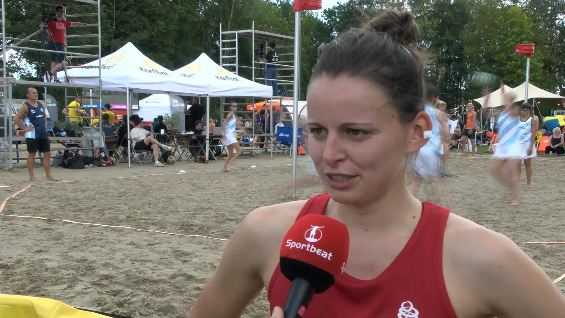 Reactie Maite De Winter Scorpions op speeldag 1 WK Beach Korfbal 2024