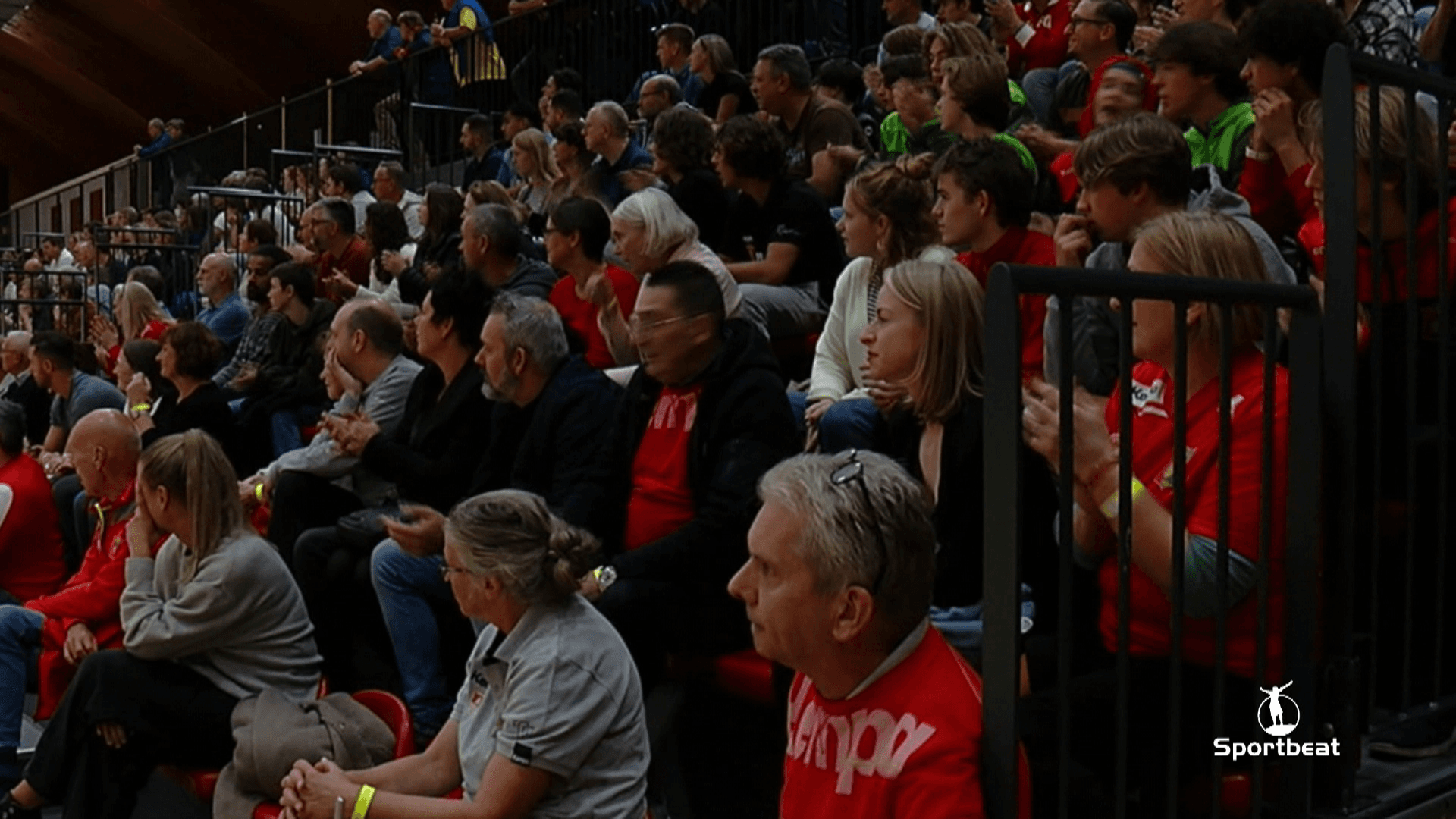 Sfeerbeeld Olse Merksem vs HC Sasja bekijk je hier terug....