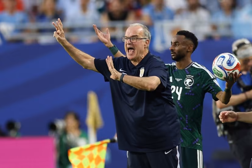 Uruguay's Argentine head coach Marcelo Bielsa gestures during the 2026 World Cup Group H football match between Saudi Arabia and Uruguay at the Miami Stadium in Miami Gardens on June 15, 2026. PATRICIA DE MELO MOREIRA / AFP