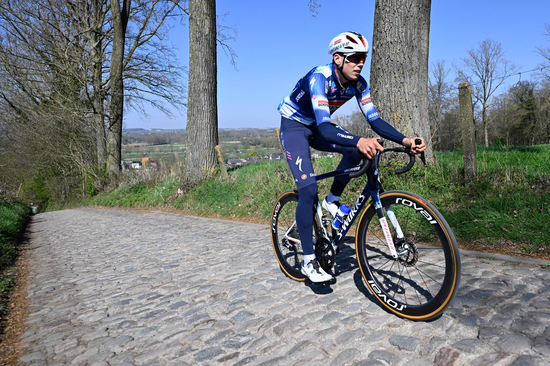 French Paul Magnier of Soudal Quick-Step pictured during a track reconaissance ahead of the Ronde van Vlaanderen/ Tour des Flandres/ Tour of Flanders cycling race, Thursday 03 April 2025. The 109th edition of the cycling race will take place on Sunday 06 April. BELGA PHOTO DIRK WAEM