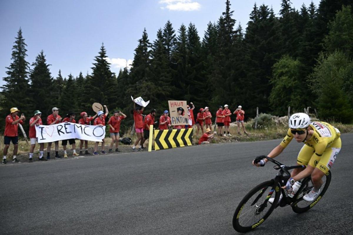 UAE Team Emirates - XRG's Slovenian rider Tadej Pogacar wearing the overall leader's yellow jersey cycles during the 10th stage of the 113th edition of the Tour de France cycling race, 166,6 km between Aurillac and Le Lioran in the Massif Central, on July 14, 2026. Loic VENANCE / AFP