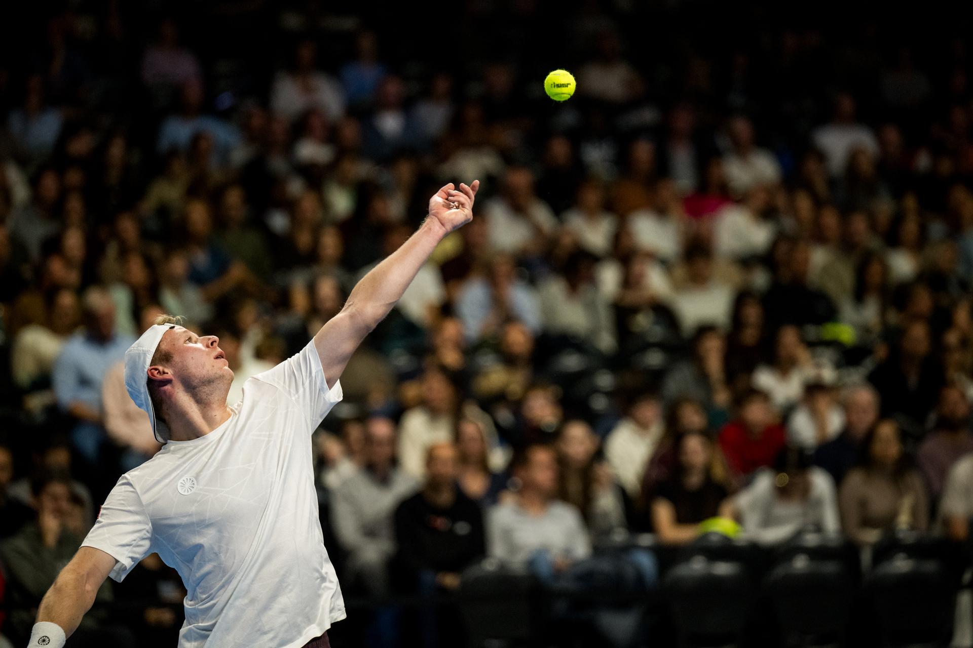 Gauthier Onclin of Belgium pictured in action during the European Open ATP tennis tournament in Brussels, on Sunday 18 October. This year's edition of the tournament is taking place from 17 to 25 October BELGA PHOTO JASPER JACOBS