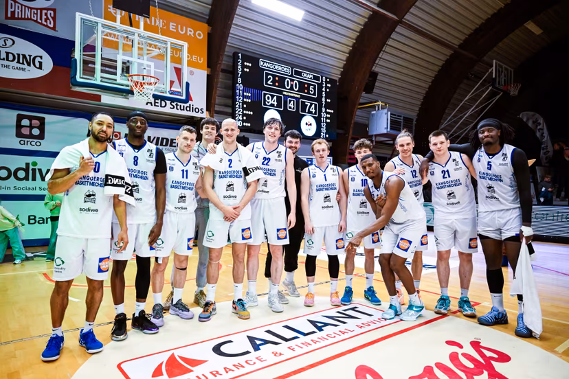 Mechelen's players celebrate after winning a basketball match between Kangoeroes Basket Mechelen and Okapi Aalst, Saturday 04 April 2026 in Mechelen, on day 27 (out of 34) of the 2025-2026 'BNXT League' Belgian/ Dutch first division basket championship. BELGA PHOTO TOM GOYVAERTS