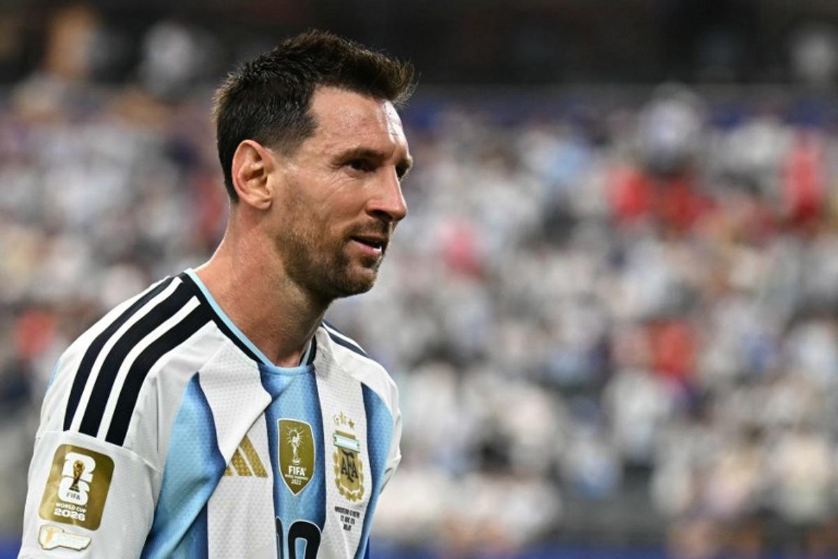 Argentina's forward #10 Lionel Messi walks off at half-time during the 2026 World Cup Group J football match between Argentina and Austria at the Dallas Stadium in Arlington on June 22, 2026. Paul ELLIS / AFP