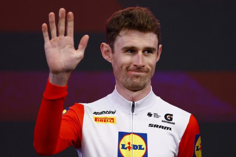 Lidl - Trek Canadian rider Derek Gee waves during the team presentation in Burgas, on May 6, 2026, two days before the departure of the Giro d'Italia 2026 - Tour of Italy cycling race. The Giro d'Italia 2026 will depart from Burgas in Bulgaria on May 8, 2026 and finish in Rome on May 31, 2026. Luca Bettini / AFP