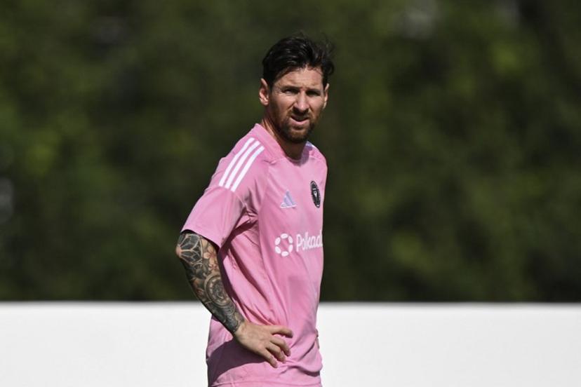 Inter Miami's Argentine forward #10 Lionel Messi gestures during a training session on the eve of the Club World Cup 2025 Group A football match between Egypt's Al-Ahly and US Inter Miami at Inter Miami CF Training Centre, Fort Lauderdale, Florida on June 13, 2025. PATRICIA DE MELO MOREIRA / AFP