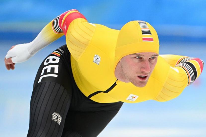 Belgium's Mathias Voste competes in the men's speed skating 1000m event during the Beijing 2022 Winter Olympic Games at the National Speed Skating Oval in Beijing on February 18, 2022. SEBASTIEN BOZON / AFP
