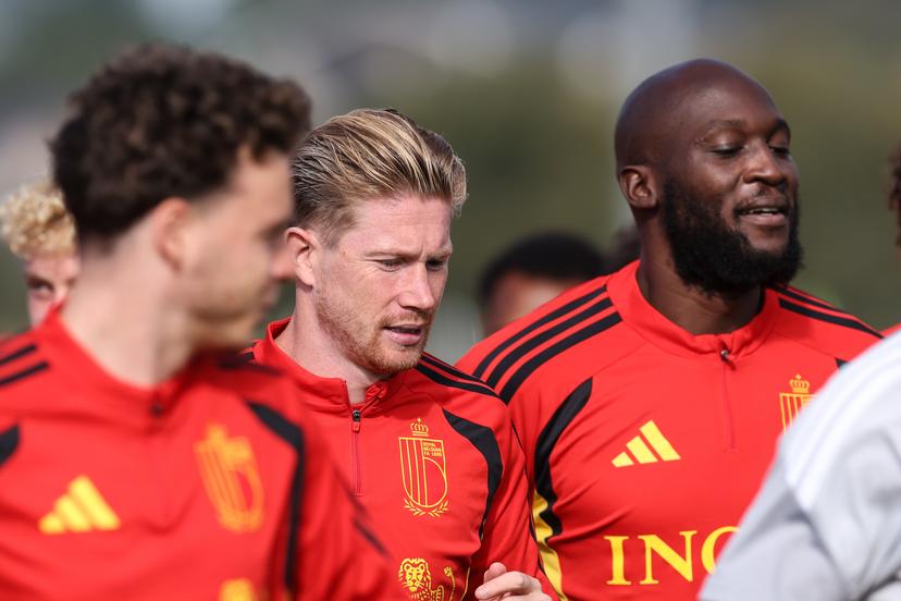 Belgium's Kevin De Bruyne and Belgium's Romelu Lukaku pictured during a training session of the Red Devils, the Belgian national soccer team, at the national training center in Tubize, Tuesday 22 September 2026. The team is preparing for fixtures in the UEFA Nations League competition. BELGA PHOTO BRUNO FAHY