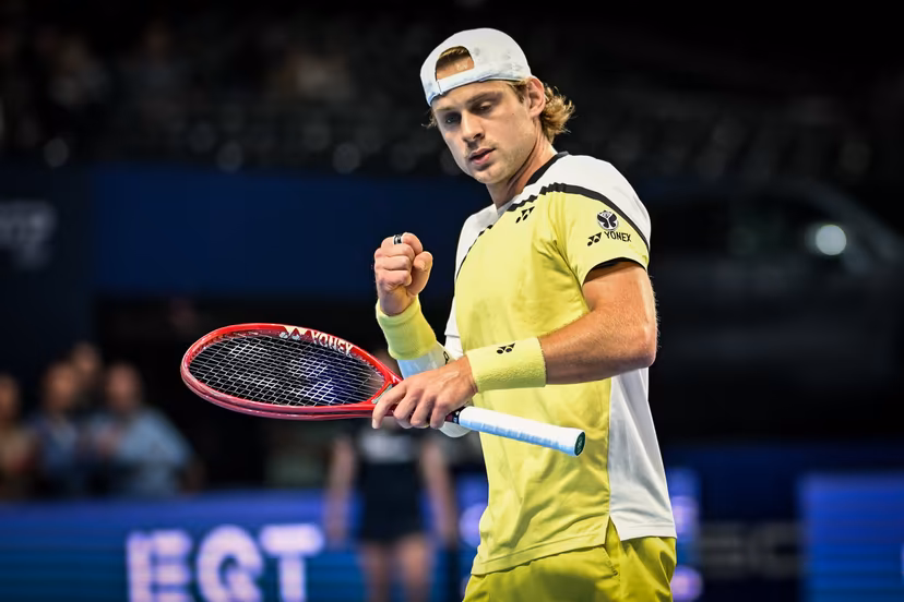 Zizou Bergs of Belgium pictured in action during the European Open ATP tennis tournament in Brussels, on 20 October. This year's edition of the tournament is taking place from 17 to 25 October BELGA PHOTO DAVID PINTENS