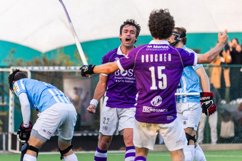 Beerschot's Daniel Bell (C) celebrates with Beerschot's Julien Boucher at a hockey game between Beerschot and Gantoise, Sunday 09 November 2025 in Boussu, on day 10 of the Belgian first division hockey championship. BELGA PHOTO PAULINE SCHUMACKER