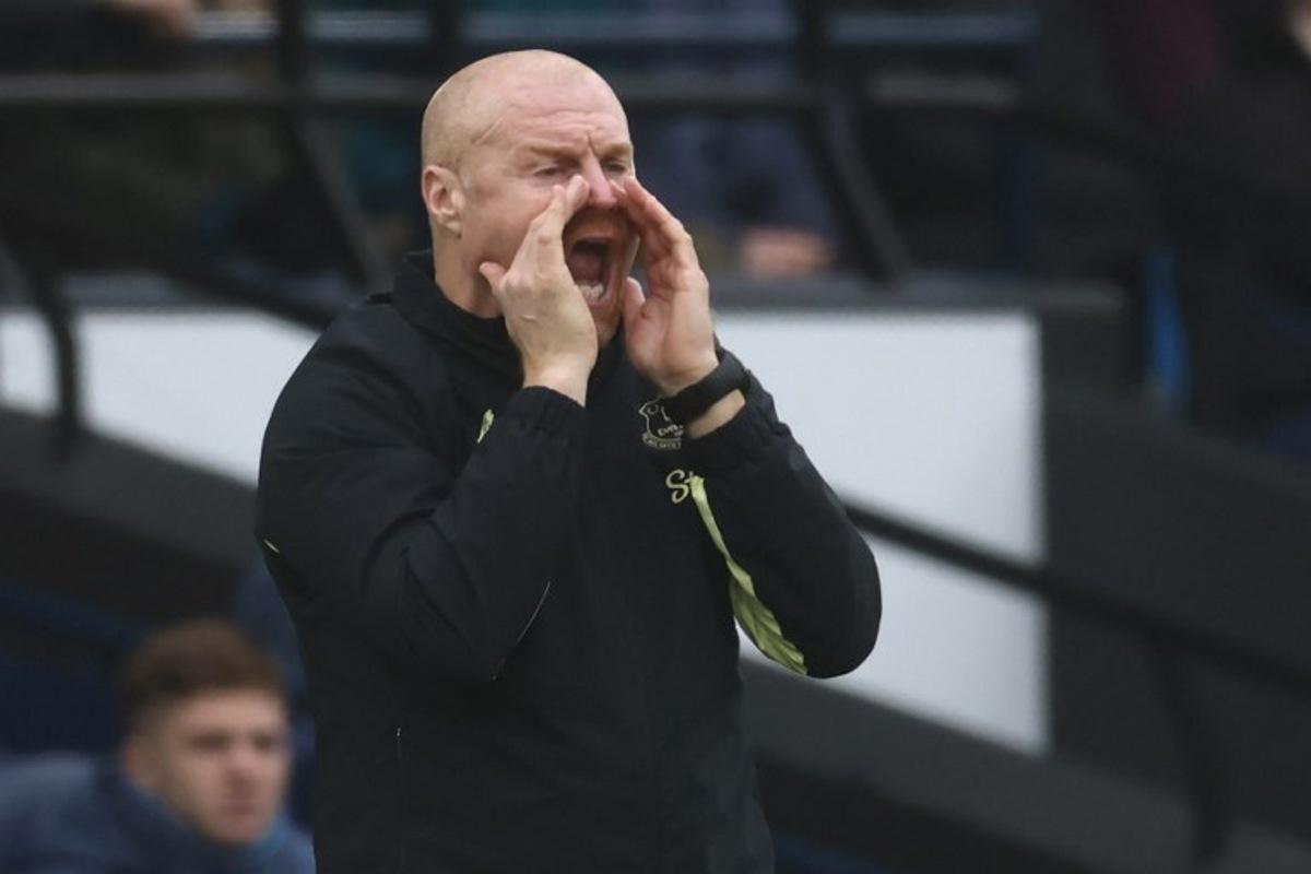 Everton's English manager Sean Dyche gestures on the touchline during the English Premier League football match between Manchester City and Everton at the Etihad Stadium in Manchester, north west England, on December 26, 2024. Darren Staples / AFP