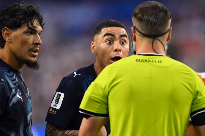 Paraguay's midfielder #10 Miguel Almiron reacts in front of Dutch referee Danny Makkelie during the 2026 World Cup Group D football match between USA and Paraguay at the Los Angeles Stadium in Inglewood on June 12, 2026. Patrick T. Fallon / AFP