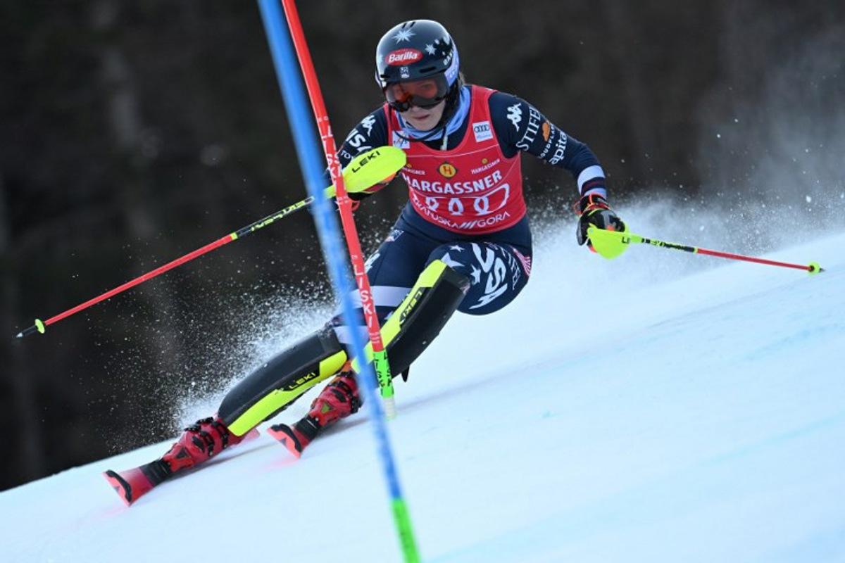 US' Mikaela Shiffrin competes in the first run of the Women's Slalom, as part of the FIS Alpine Ski World Cup 2025-2026, in Kranjska Gora, Slovenia, on January 4, 2026. Jure Makovec / AFP