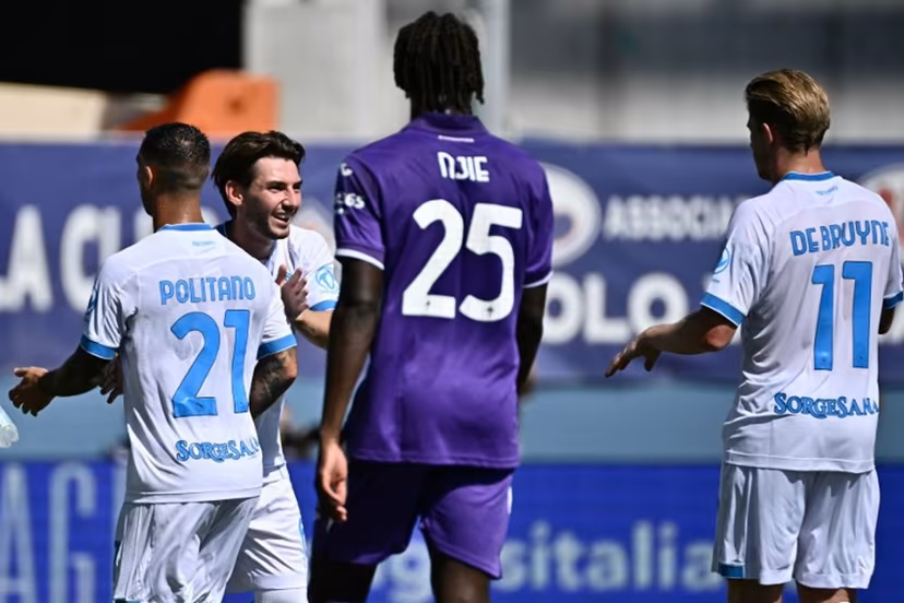 Napoli's Scottish midfielder #06 Billy Gilmour celebrates with teammates after scoring the opening goal during the Italian Serie A football match between Fiorentina and SSC Napoli at the Artemio Franchi stadium in Florence, on September 20, 2026. Filippo MONTEFORTE / AFP