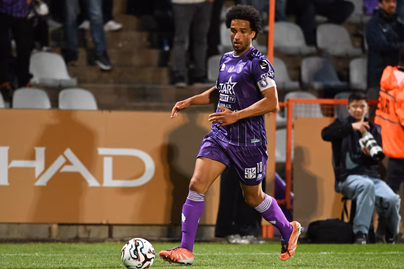 Beerschot's Ryan Sanusi pictured in action during a soccer game between Lommel SK and Beerschot VA, Saturday 02 May 2026 in Lommel, on the first leg of the Final of the Promotion Play-Offs of the 2025-2026 'Challenger Pro League' 1B second division of the Belgian championship. BELGA PHOTO JILL DELSAUX