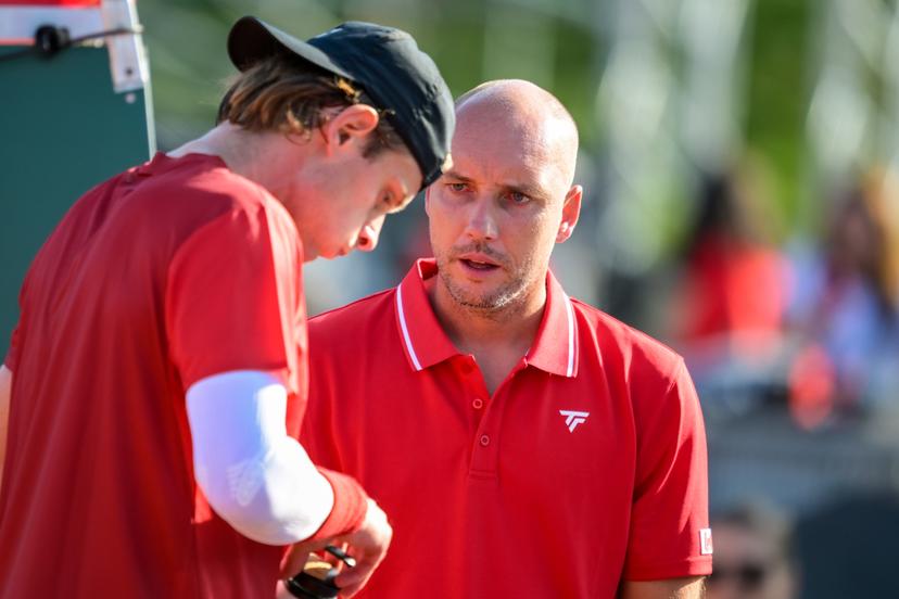 Belgian Zizou Bergs and Belgian captain Steve Darcis pictured during a tennis match between Austrian Neumayer and Belgian Bergs, the second rubber in the tie between Austria and Belgium, qualifiers for the Davis Cup tournament, on Friday 18 September 2026 in Vienna, Austria. BELGA PHOTO DAVID PINTENS